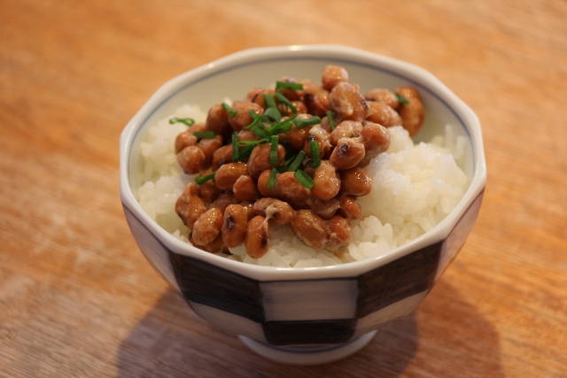 納豆の食べ過ぎで太るのは嘘だった でも健康に悪影響もある 生活情報発信ブログ